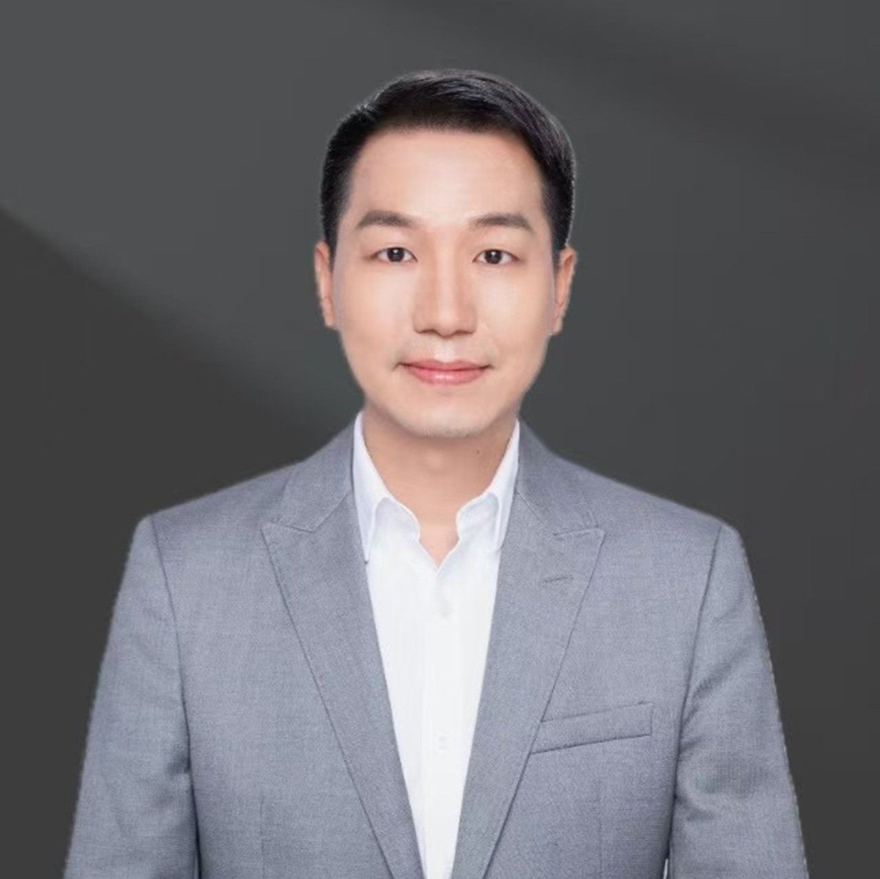 Leo Peng-2